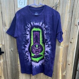 The Mountain Purple Bong Tie-Dye Classic Cotton T-Shirt Size Medium